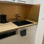 홈스테이 Place A 2 Minutes Du Metro Excellente Localisation 파리