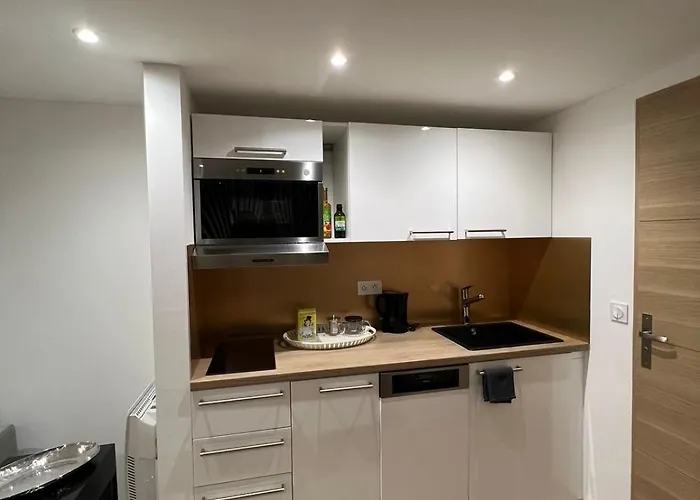 Place A 2 Minutes Du Metro Excellente Localisation Проживание в семье