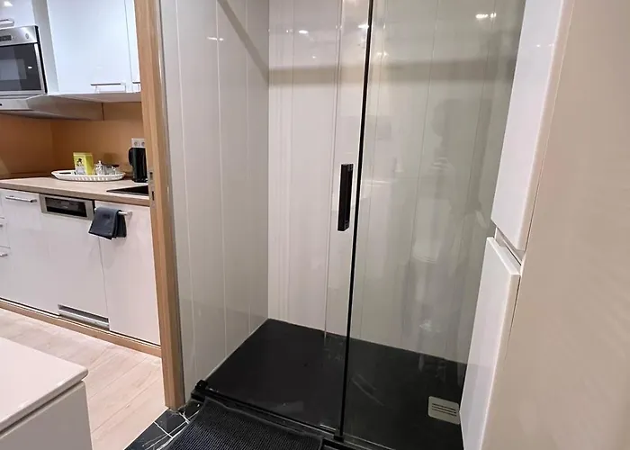 Place A 2 Minutes Du Metro Excellente Localisation * Париж